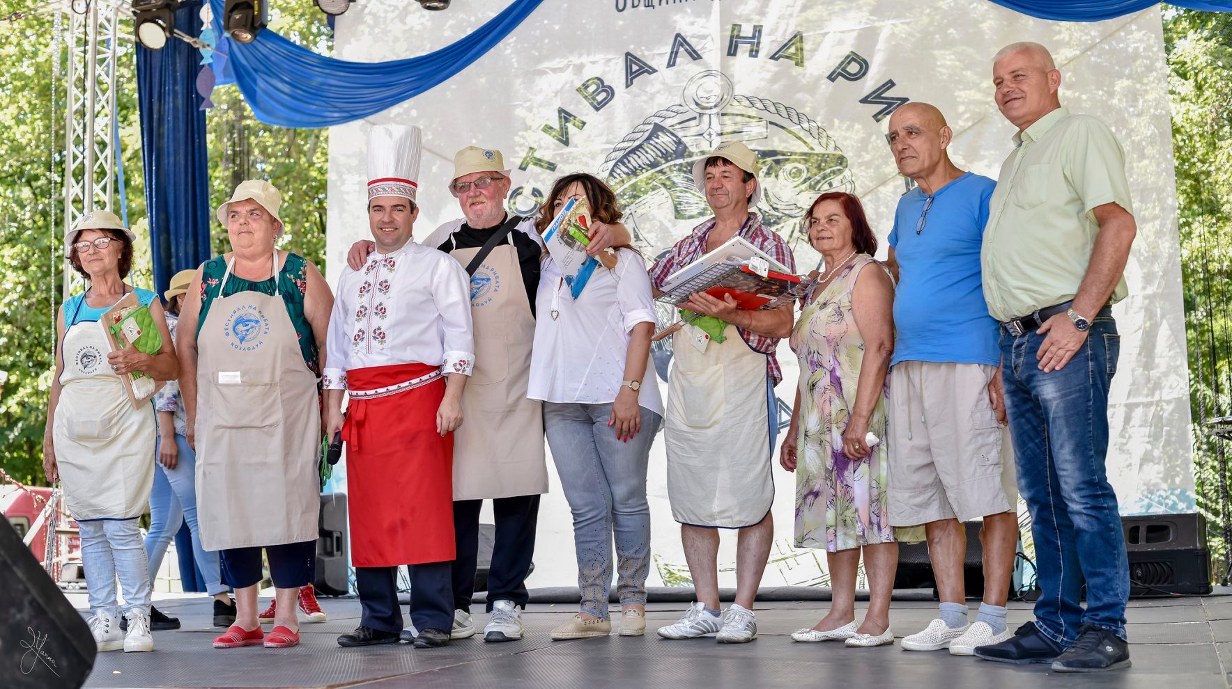 Иван Звездев с граждани на Козлодуй